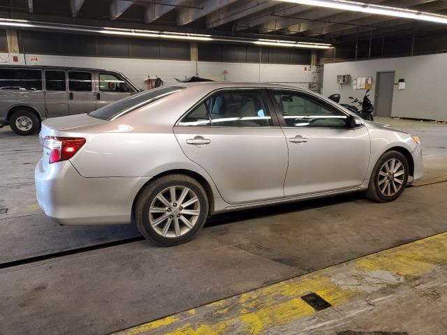 Photo 2 VIN: 4T1BF1FK6DU240024 - TOYOTA CAMRY L 