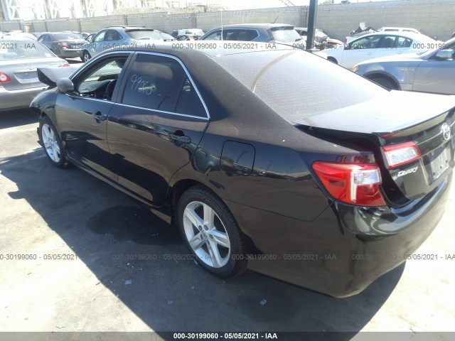 Photo 2 VIN: 4T1BF1FK6DU266431 - TOYOTA CAMRY 