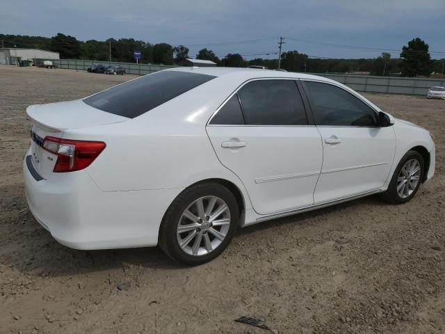 Photo 2 VIN: 4T1BF1FK6DU642237 - TOYOTA CAMRY L 