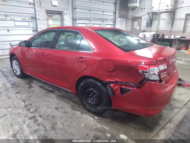 Photo 2 VIN: 4T1BF1FK6DU643887 - TOYOTA CAMRY 