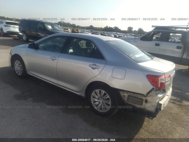 Photo 2 VIN: 4T1BF1FK6DU644862 - TOYOTA CAMRY 