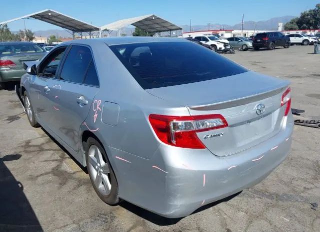 Photo 2 VIN: 4T1BF1FK6DU659510 - TOYOTA CAMRY 