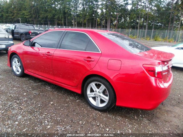 Photo 2 VIN: 4T1BF1FK6DU662200 - TOYOTA CAMRY 