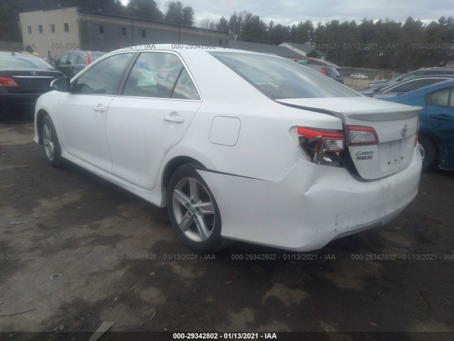 Photo 2 VIN: 4T1BF1FK6DU682656 - TOYOTA CAMRY 