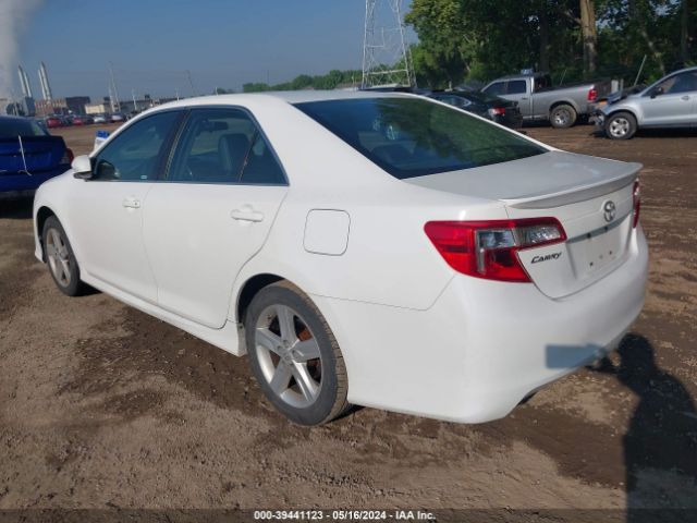 Photo 2 VIN: 4T1BF1FK6DU685007 - TOYOTA CAMRY 