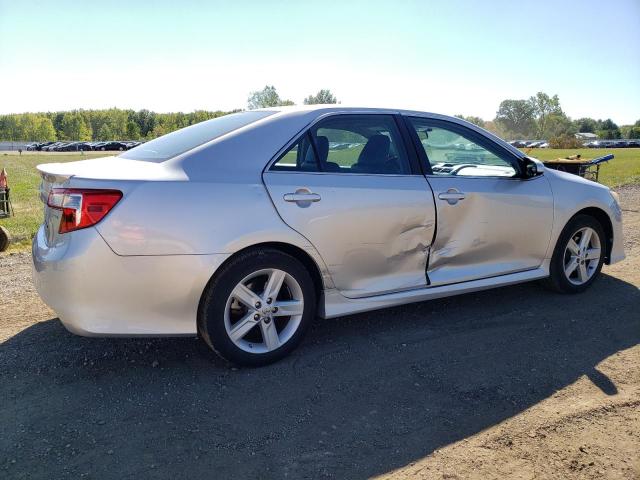 Photo 2 VIN: 4T1BF1FK6DU701593 - TOYOTA CAMRY L 