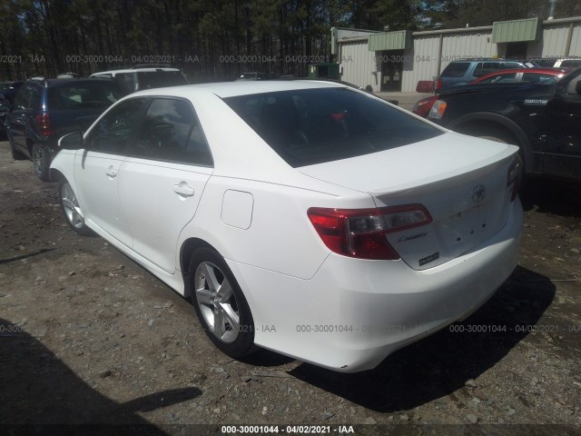 Photo 2 VIN: 4T1BF1FK6DU716238 - TOYOTA CAMRY 