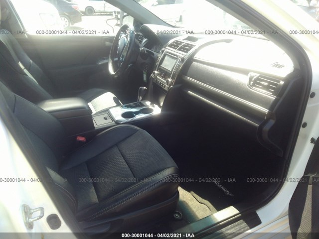 Photo 4 VIN: 4T1BF1FK6DU716238 - TOYOTA CAMRY 