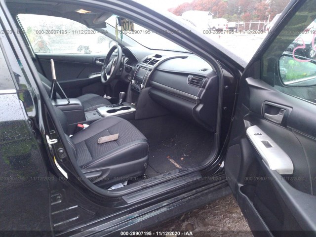 Photo 4 VIN: 4T1BF1FK6DU724503 - TOYOTA CAMRY 