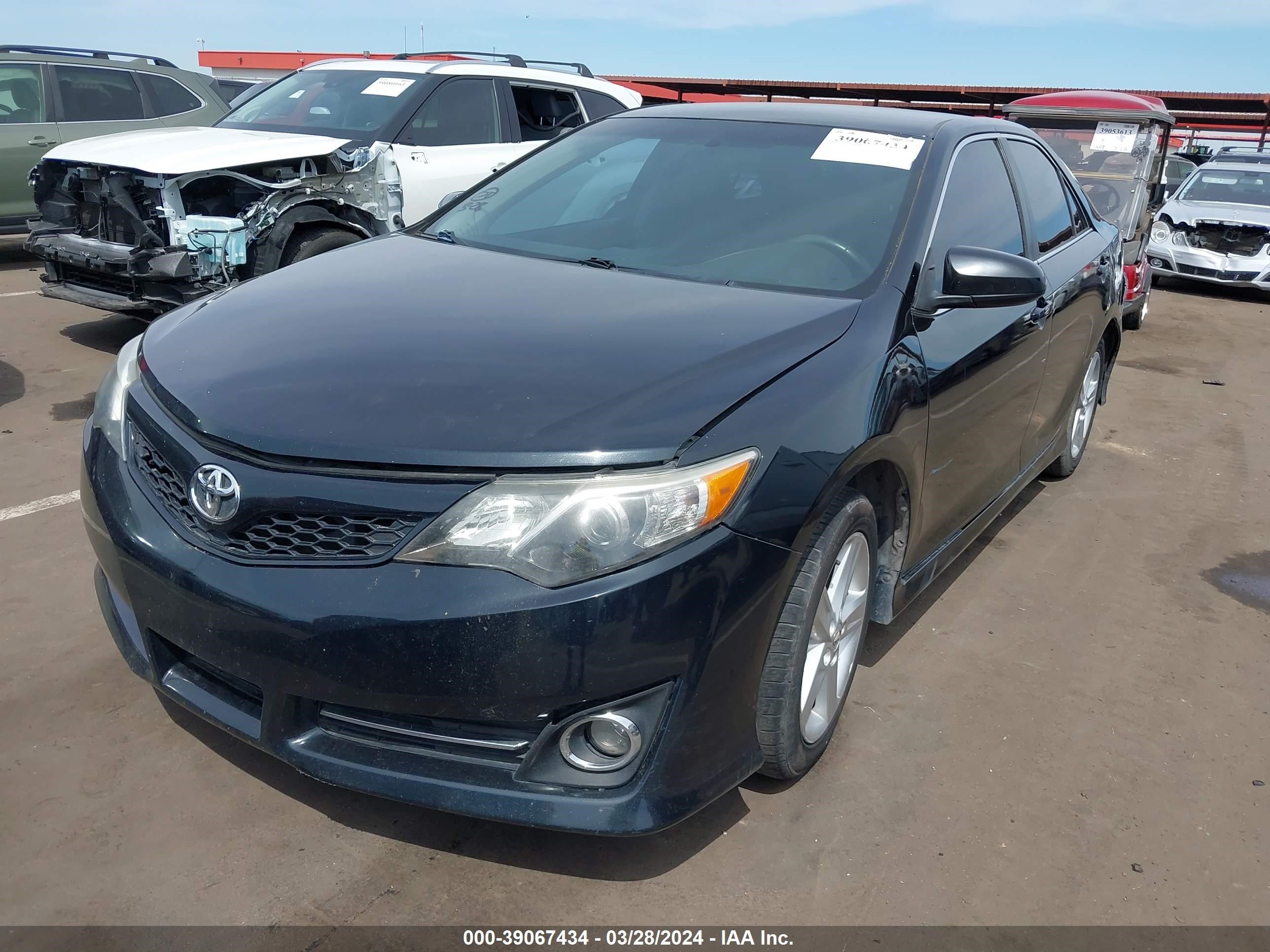 Photo 1 VIN: 4T1BF1FK6EU306217 - TOYOTA CAMRY 