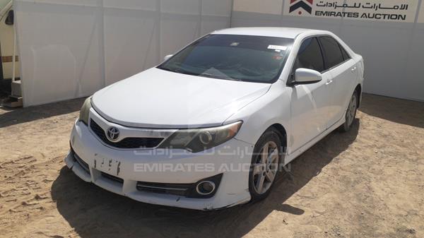 Photo 3 VIN: 4T1BF1FK6EU318125 - TOYOTA CAMRY 