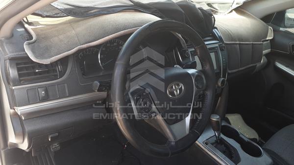 Photo 9 VIN: 4T1BF1FK6EU318125 - TOYOTA CAMRY 