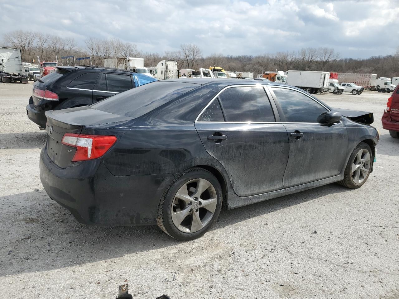 Photo 2 VIN: 4T1BF1FK6EU379765 - TOYOTA CAMRY 