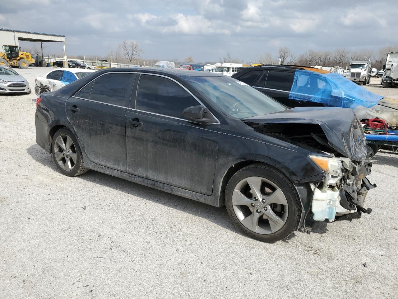 Photo 3 VIN: 4T1BF1FK6EU379765 - TOYOTA CAMRY 