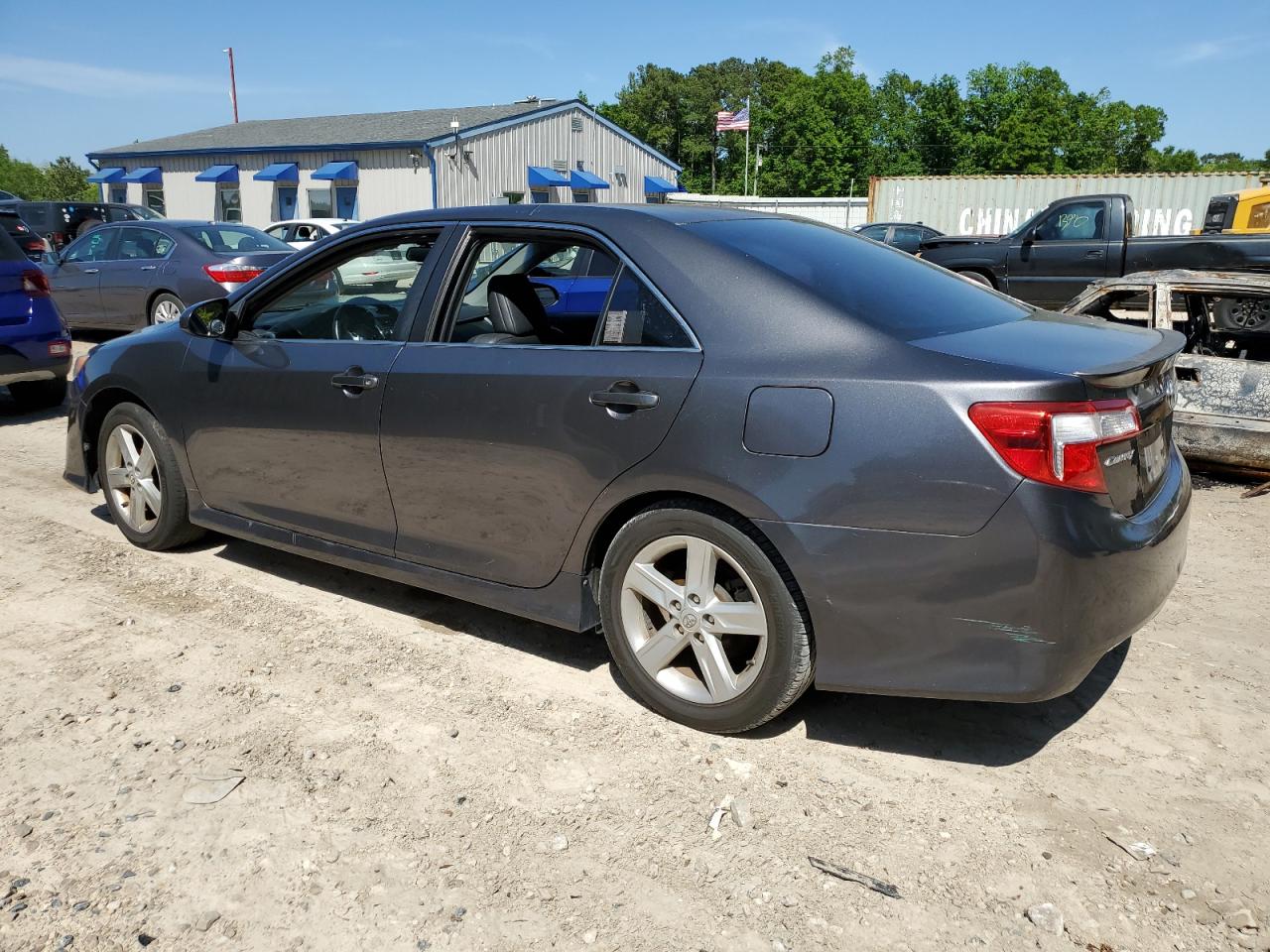 Photo 1 VIN: 4T1BF1FK6EU392144 - TOYOTA CAMRY 