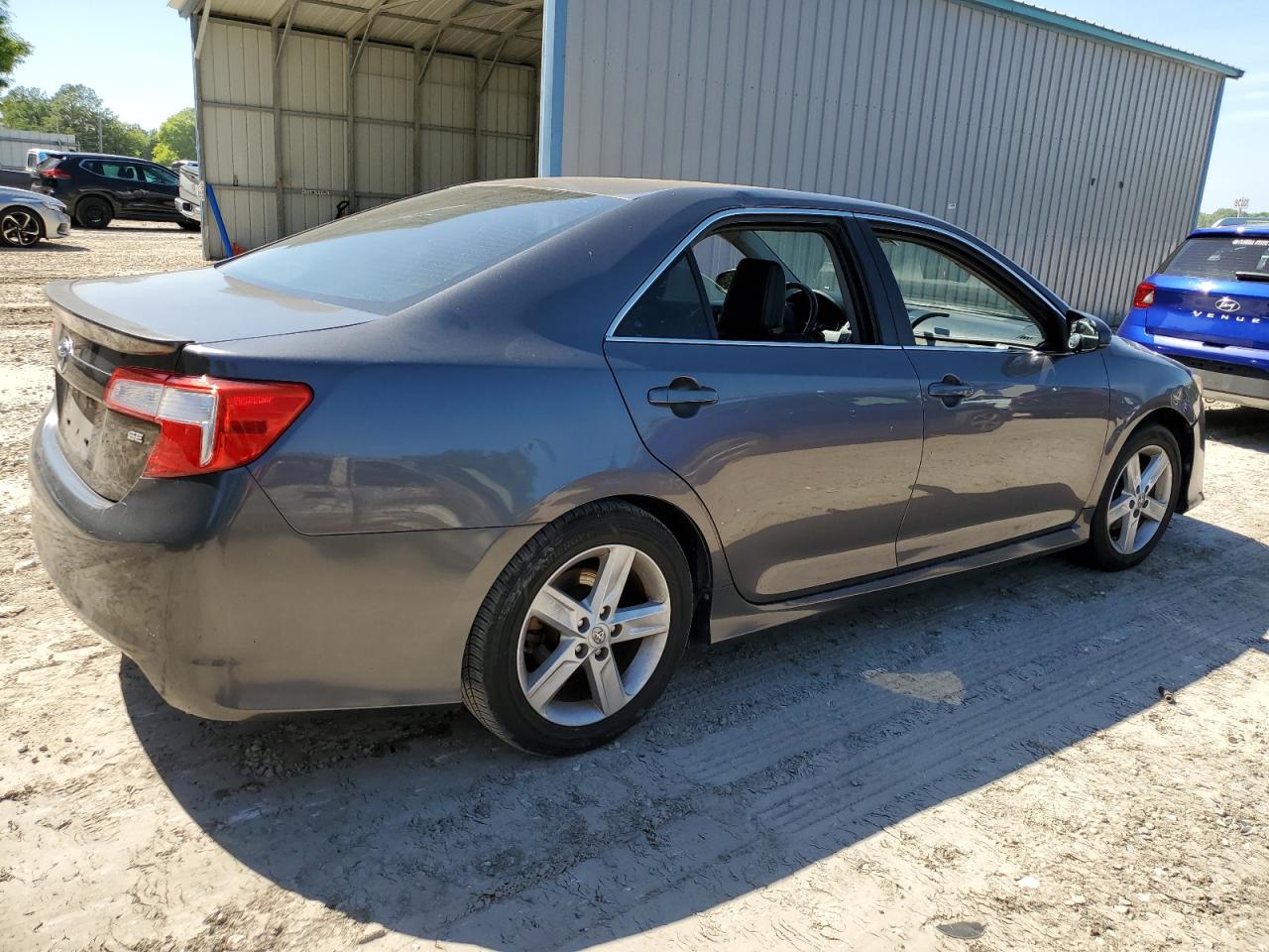 Photo 2 VIN: 4T1BF1FK6EU392144 - TOYOTA CAMRY 