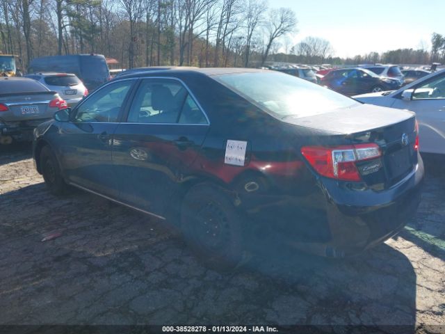 Photo 2 VIN: 4T1BF1FK6EU432559 - TOYOTA CAMRY 