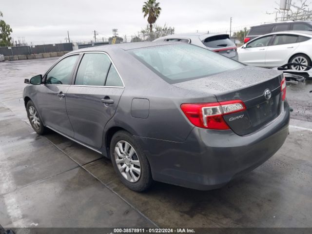 Photo 2 VIN: 4T1BF1FK6EU437681 - TOYOTA CAMRY 