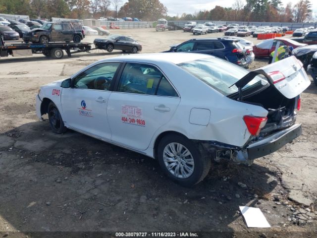 Photo 2 VIN: 4T1BF1FK6EU442895 - TOYOTA CAMRY 