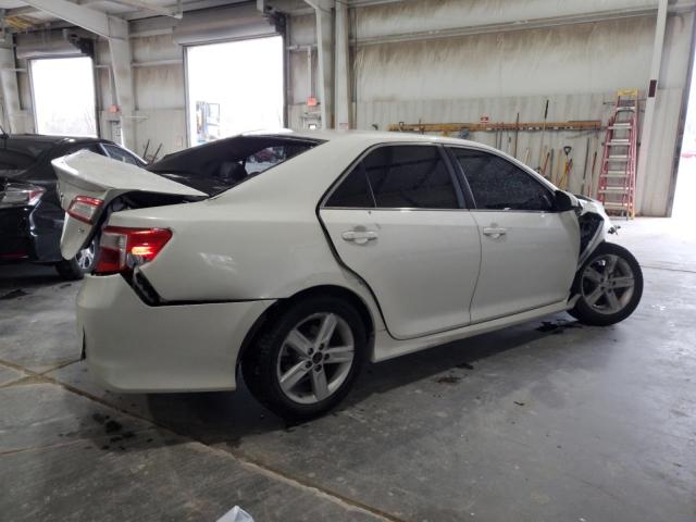 Photo 2 VIN: 4T1BF1FK6EU459809 - TOYOTA CAMRY 4D 2 