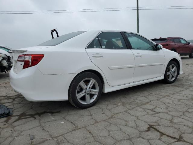 Photo 2 VIN: 4T1BF1FK6EU472608 - TOYOTA CAMRY 