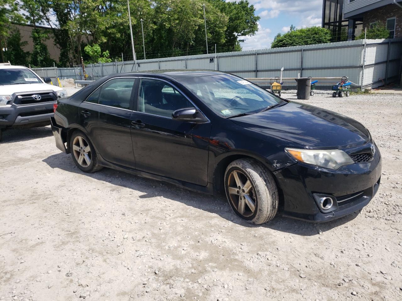 Photo 3 VIN: 4T1BF1FK6EU769829 - TOYOTA CAMRY 