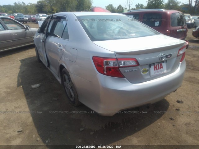 Photo 2 VIN: 4T1BF1FK6EU795332 - TOYOTA CAMRY 