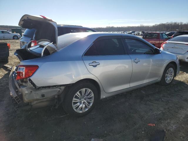 Photo 2 VIN: 4T1BF1FK6EU800450 - TOYOTA CAMRY 