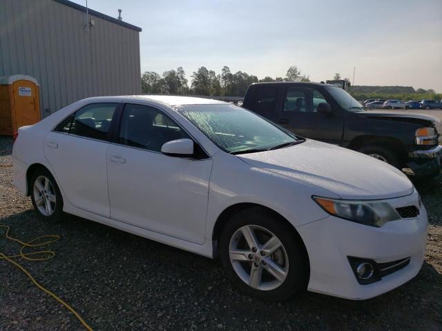 Photo 3 VIN: 4T1BF1FK6EU814123 - TOYOTA CAMRY L 