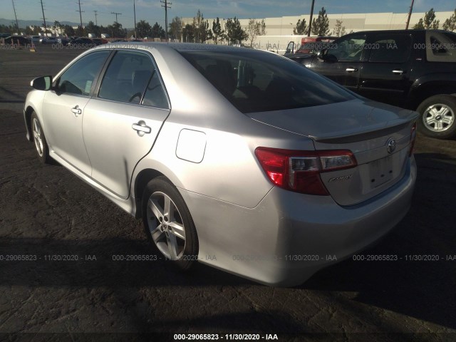 Photo 2 VIN: 4T1BF1FK6EU817264 - TOYOTA CAMRY 