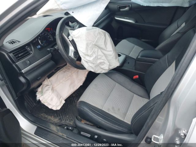 Photo 4 VIN: 4T1BF1FK6EU820553 - TOYOTA CAMRY 