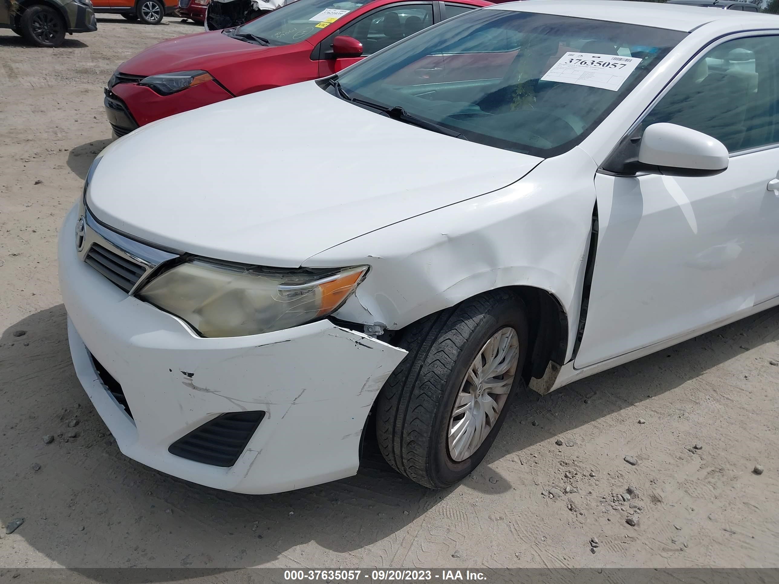 Photo 5 VIN: 4T1BF1FK6EU834985 - TOYOTA CAMRY 