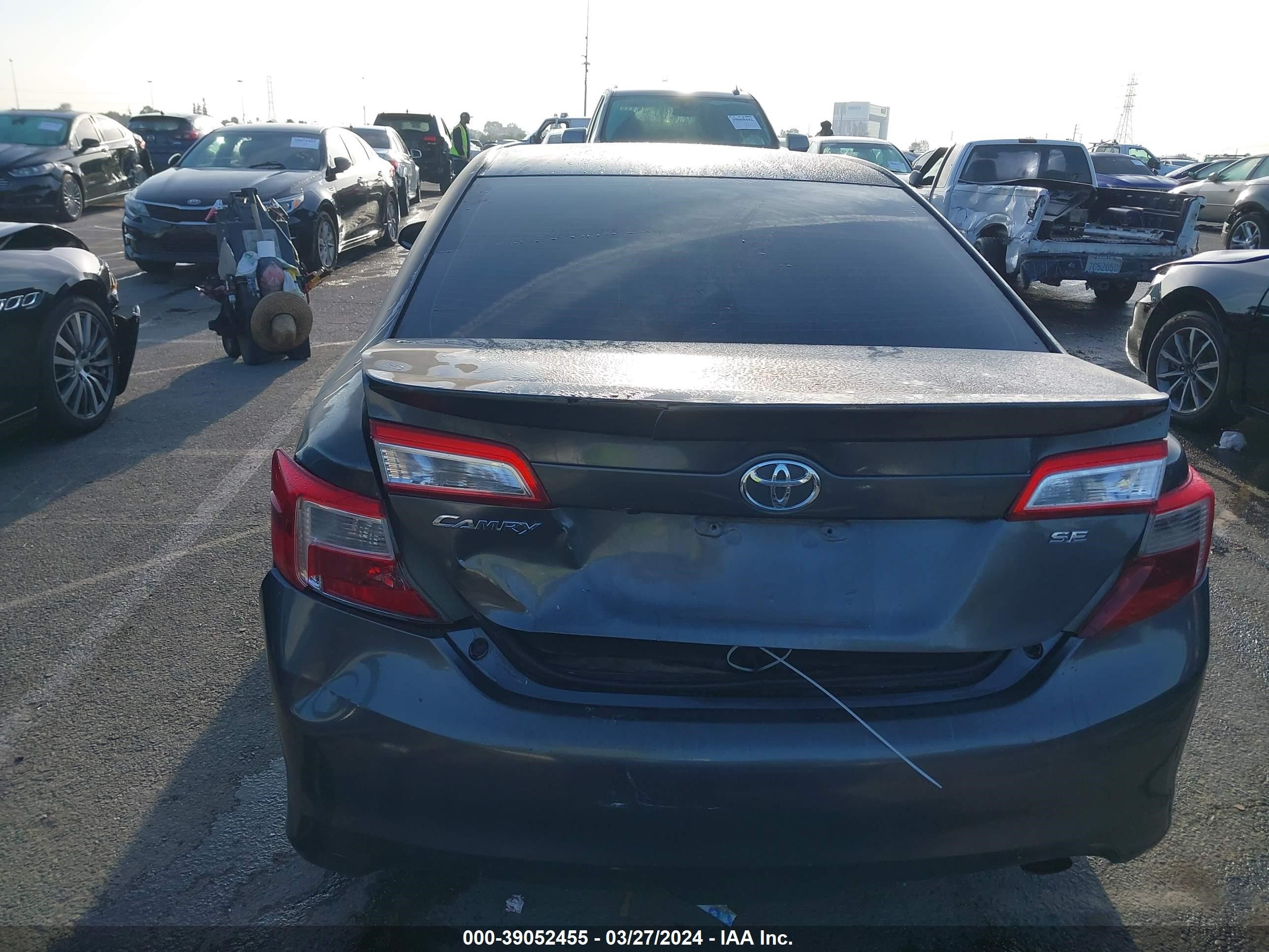 Photo 15 VIN: 4T1BF1FK6EU867582 - TOYOTA CAMRY 