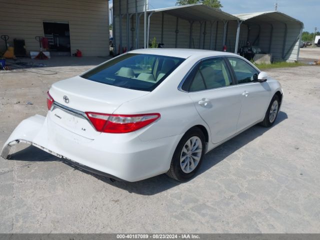 Photo 3 VIN: 4T1BF1FK6FU010048 - TOYOTA CAMRY 