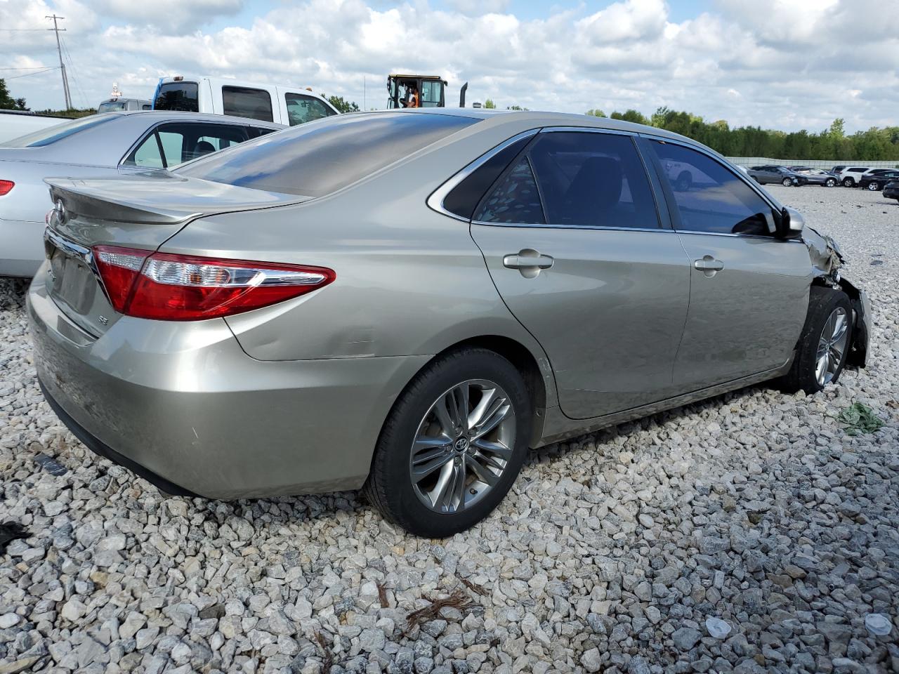 Photo 2 VIN: 4T1BF1FK6FU074395 - TOYOTA CAMRY 