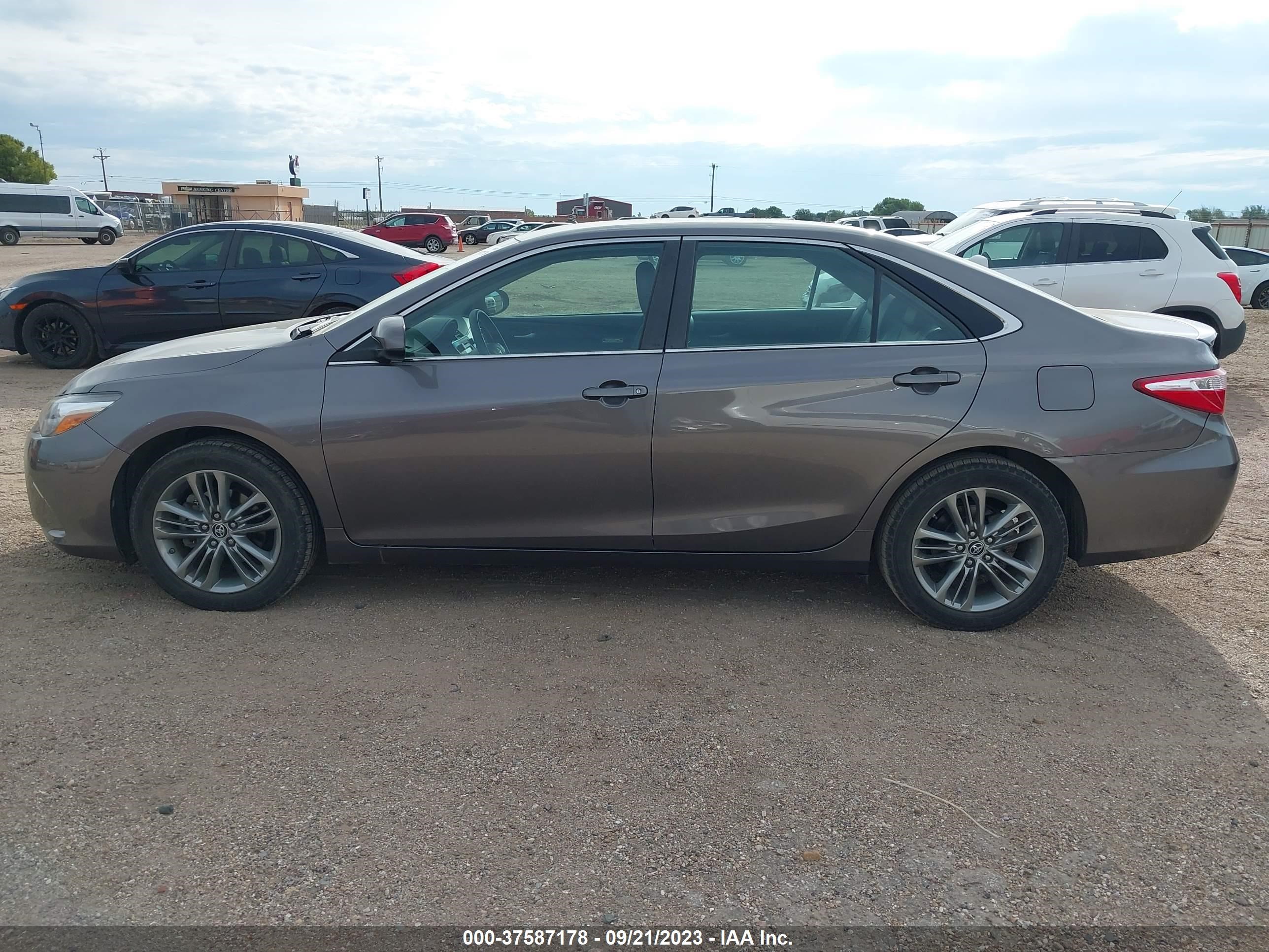 Photo 13 VIN: 4T1BF1FK6FU895237 - TOYOTA CAMRY 