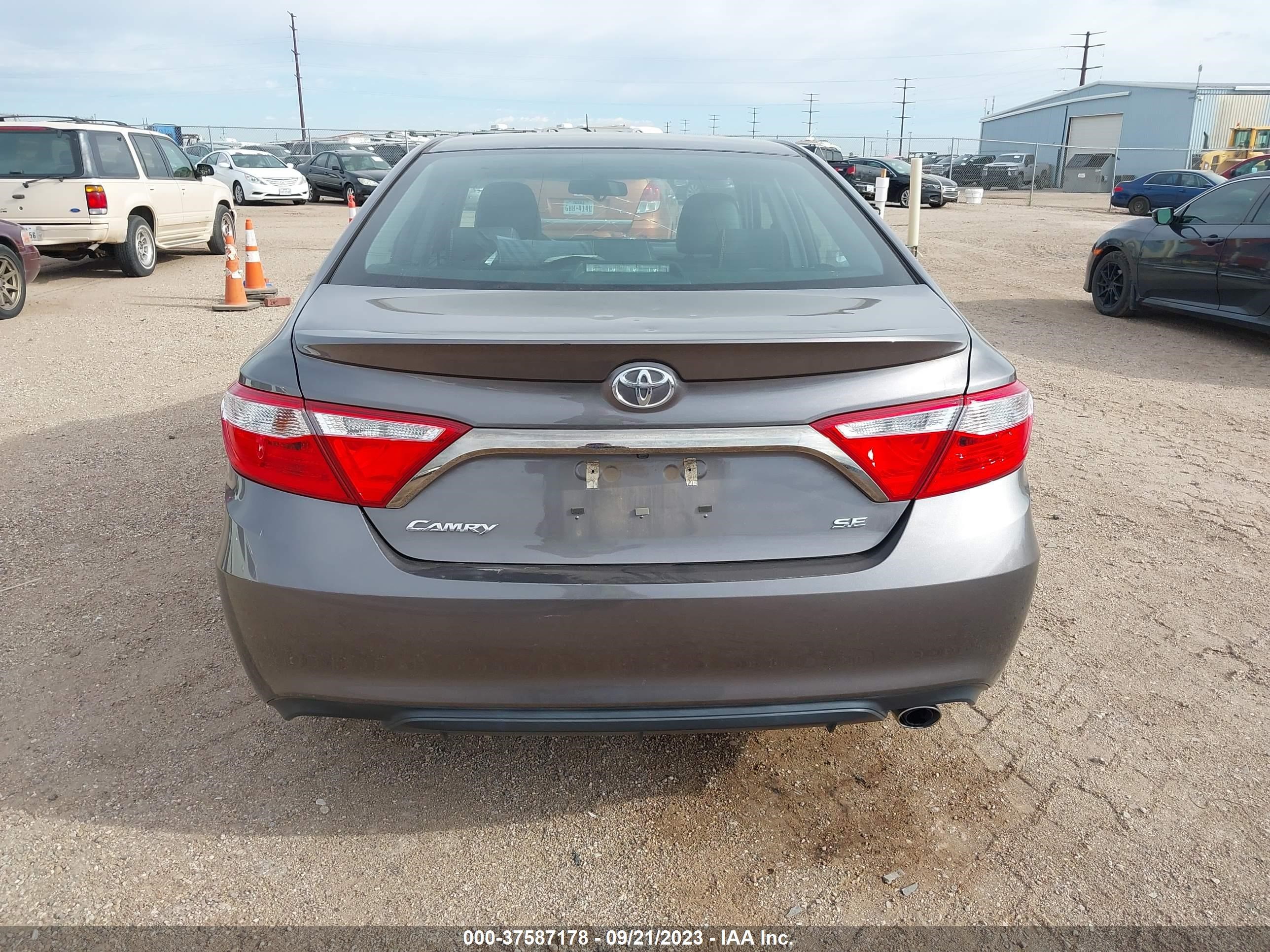 Photo 15 VIN: 4T1BF1FK6FU895237 - TOYOTA CAMRY 