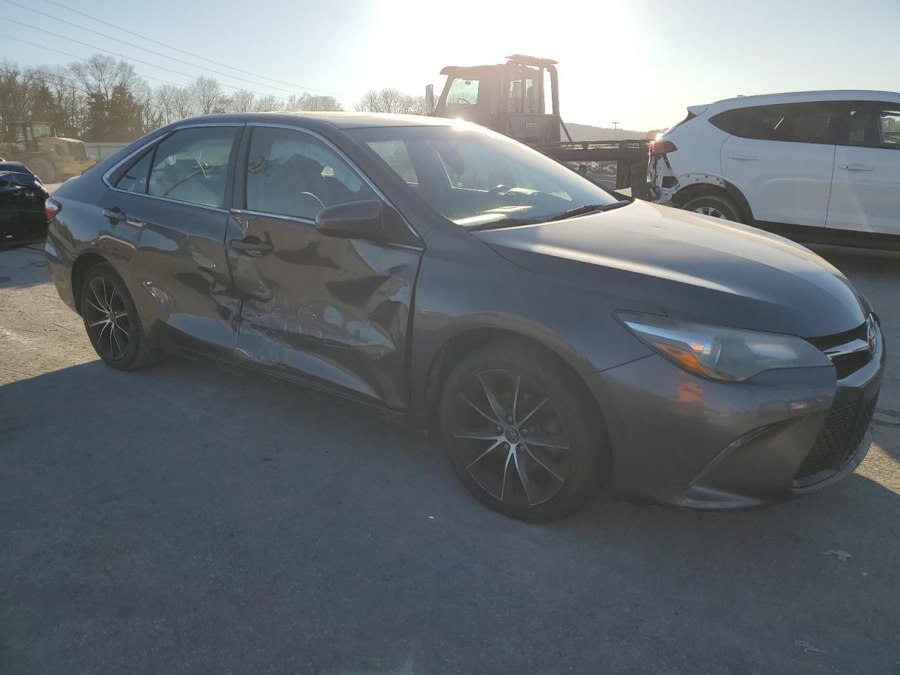 Photo 3 VIN: 4T1BF1FK6FU920878 - TOYOTA CAMRY 