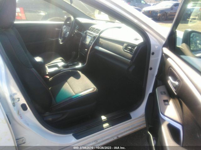 Photo 4 VIN: 4T1BF1FK6FU957901 - TOYOTA CAMRY 