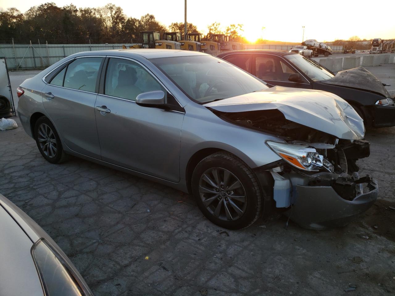 Photo 3 VIN: 4T1BF1FK6GU561386 - TOYOTA CAMRY 