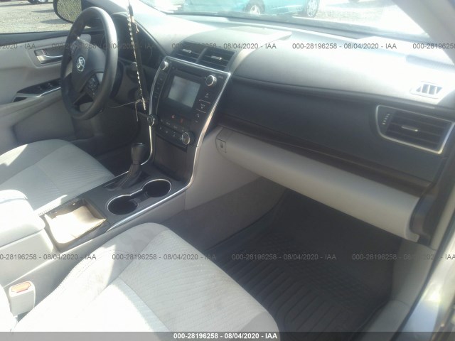 Photo 4 VIN: 4T1BF1FK6HU284501 - TOYOTA CAMRY 