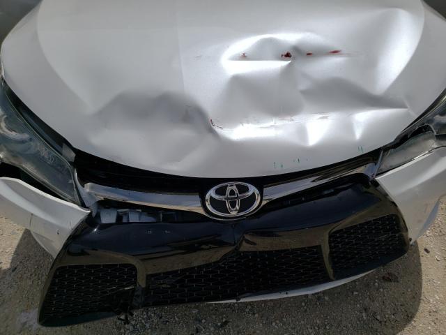 Photo 6 VIN: 4T1BF1FK6HU303662 - TOYOTA CAMRY LE 