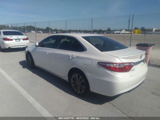 Photo 2 VIN: 4T1BF1FK6HU394643 - TOYOTA CAMRY 