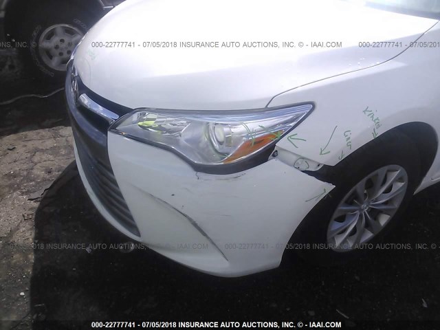 Photo 5 VIN: 4T1BF1FK6HU411506 - TOYOTA CAMRY 