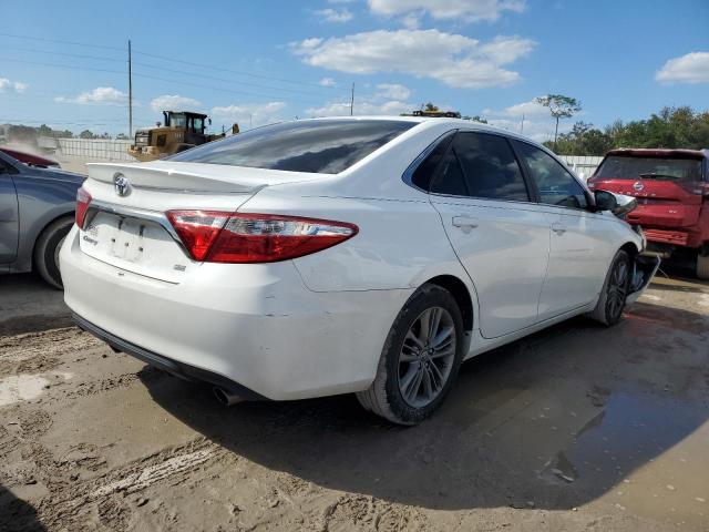 Photo 3 VIN: 4T1BF1FK6HU639750 - TOYOTA CAMRY LE 