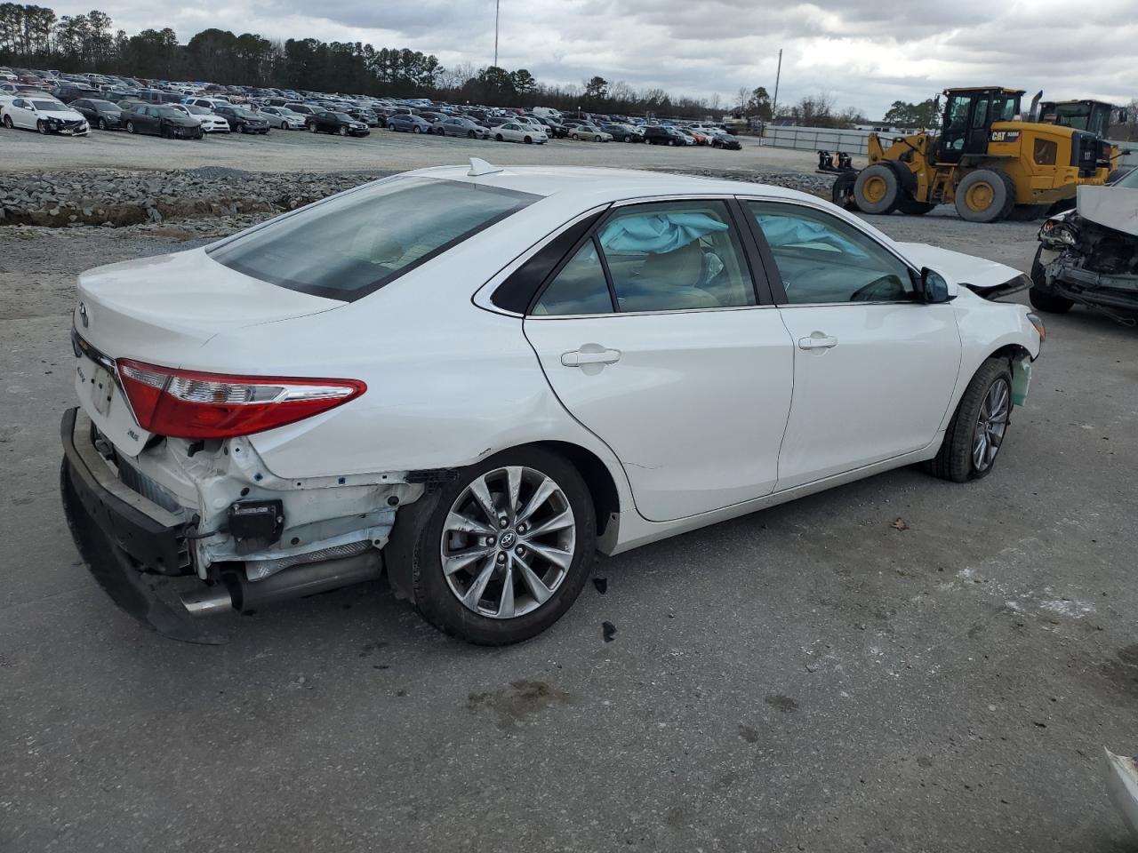 Photo 2 VIN: 4T1BF1FK6HU658539 - TOYOTA CAMRY 