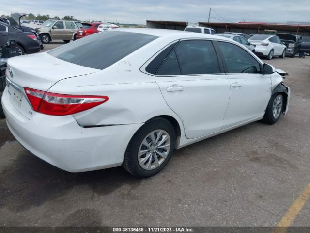 Photo 3 VIN: 4T1BF1FK6HU675857 - TOYOTA CAMRY 