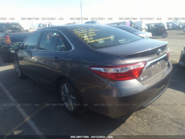 Photo 2 VIN: 4T1BF1FK6HU720568 - TOYOTA CAMRY 