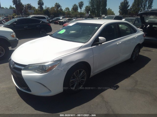 Photo 1 VIN: 4T1BF1FK6HU806107 - TOYOTA CAMRY 