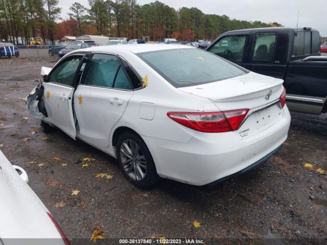 Photo 2 VIN: 4T1BF1FK6HU810027 - TOYOTA CAMRY 